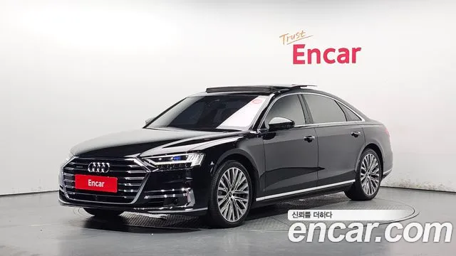 Audi A8 2021 — photo 1