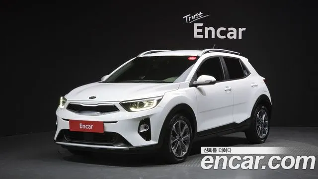 Kia Stonic 2018 — photo 1