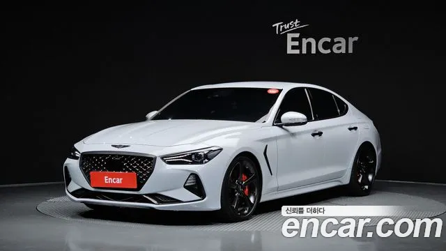 Genesis G70 2019 — photo 1
