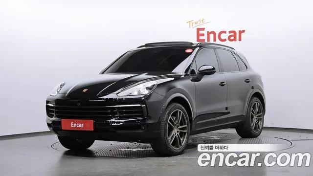Porsche Cayenne 2019 — photo 1