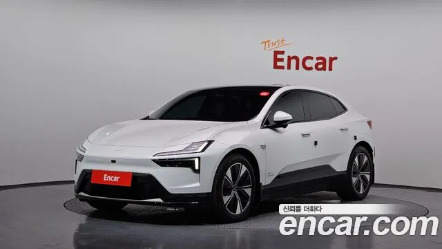 Polestar Polestar 4 2026 — photo 1