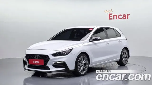 Hyundai i30 2020 — photo 1