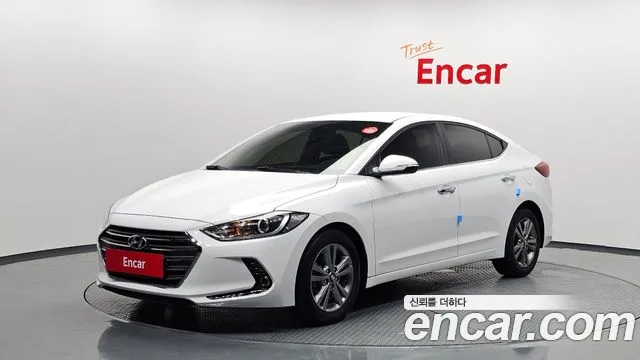 Hyundai AVANTE 2016 — photo 1