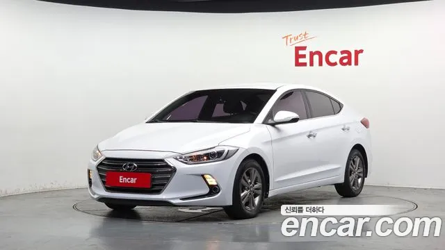 Hyundai AVANTE 2016 — photo 1