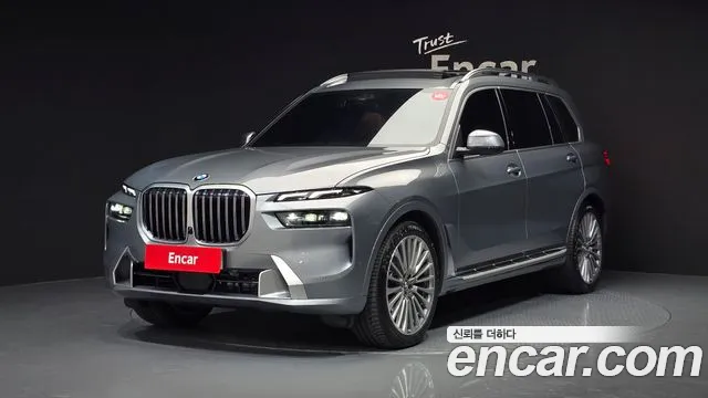 BMW X7 2025 — photo 1