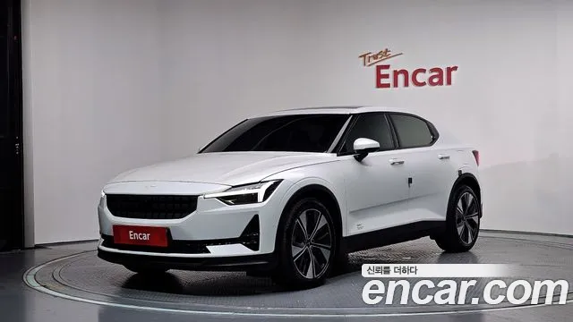 Polestar Polestar 2 2023 — photo 1