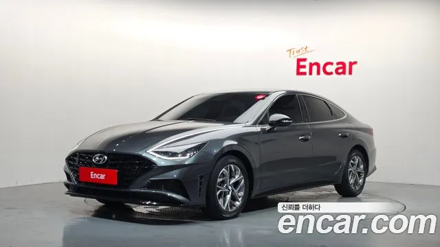 Hyundai Sonata 2022 — photo 1