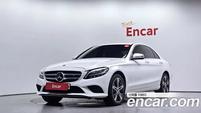 Mercedes-Benz C-Class 2020 — photo 1