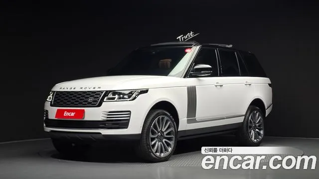 Land Rover Range Rover 2022 — photo 1