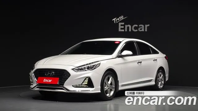 Hyundai Sonata 2020 — photo 1