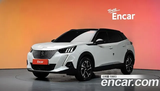 Peugeot 2008 2023 — photo 1