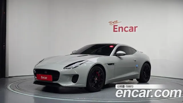Jaguar F-TYPE 2019 — photo 1