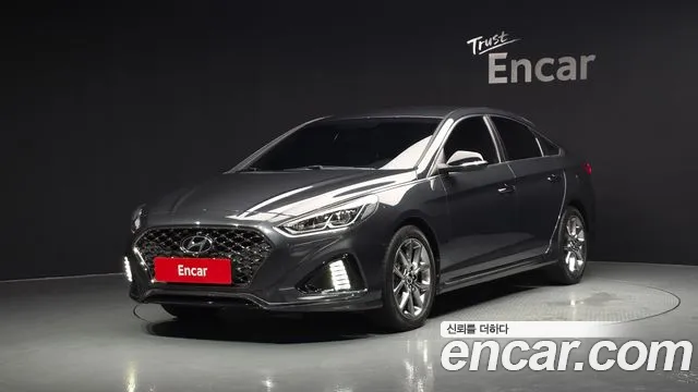 Hyundai Sonata 2018 — photo 1