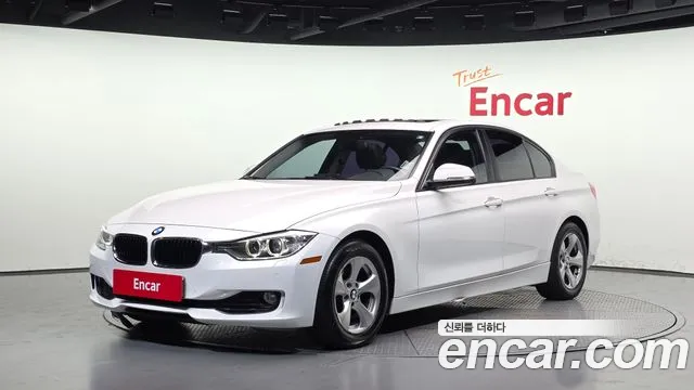 BMW 3-Series 2012 — photo 1