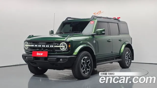 Ford Bronco 2023 — photo 1