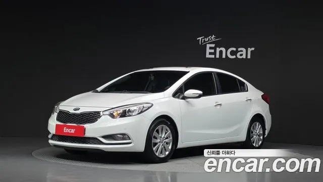 Kia K3 2015 — photo 1