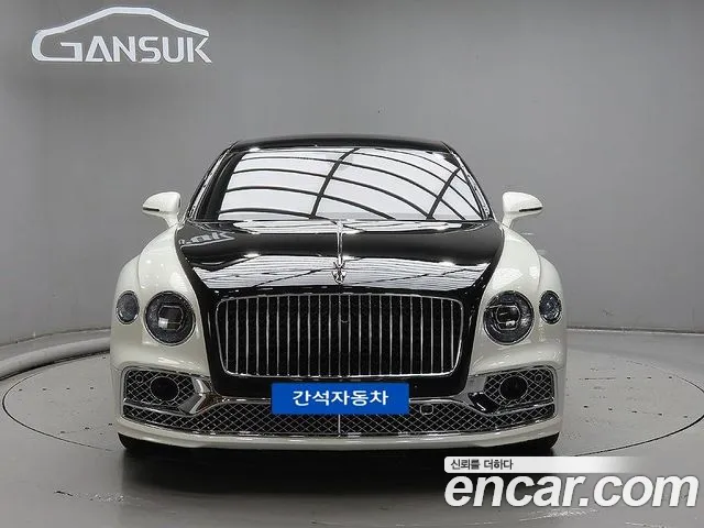 Bentley Flying Spur 2022 — photo 1
