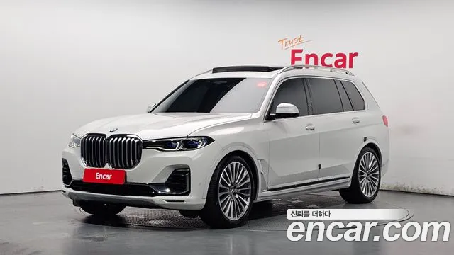 BMW X7 2021 — photo 1