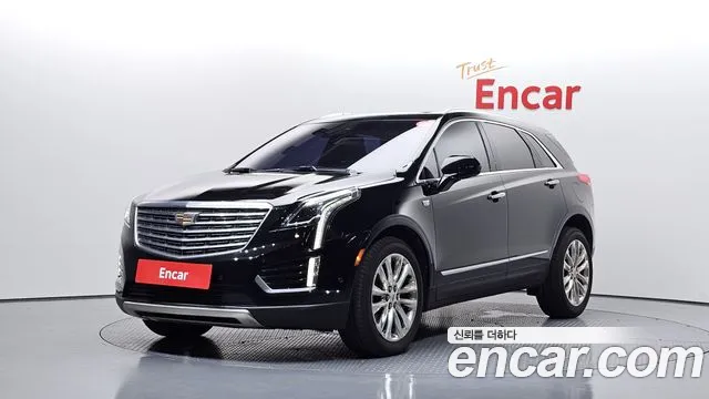 Cadillac XT5 2018 — photo 1
