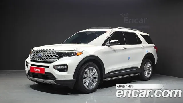 Ford Explorer 2021 — photo 1