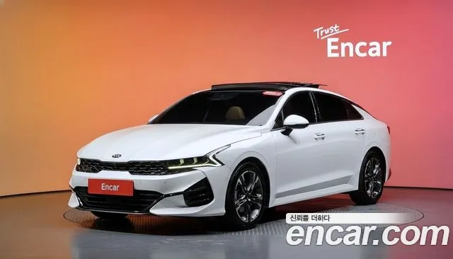 Kia K5 2021 — photo 1