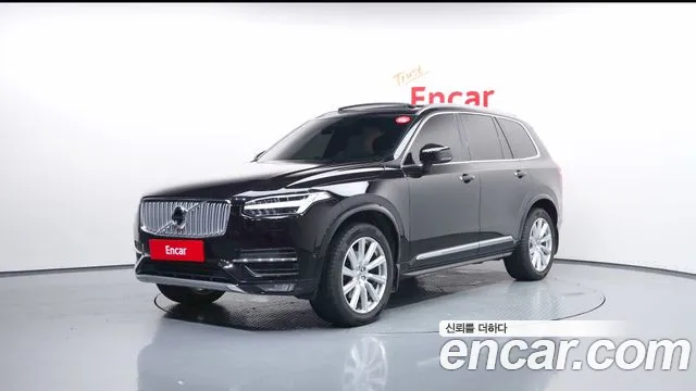 Volvo XC90 2019 — photo 1