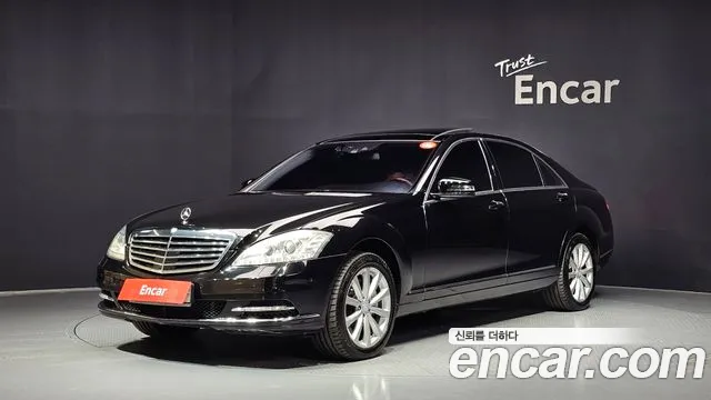 Mercedes-Benz S-Class 2010 — photo 1