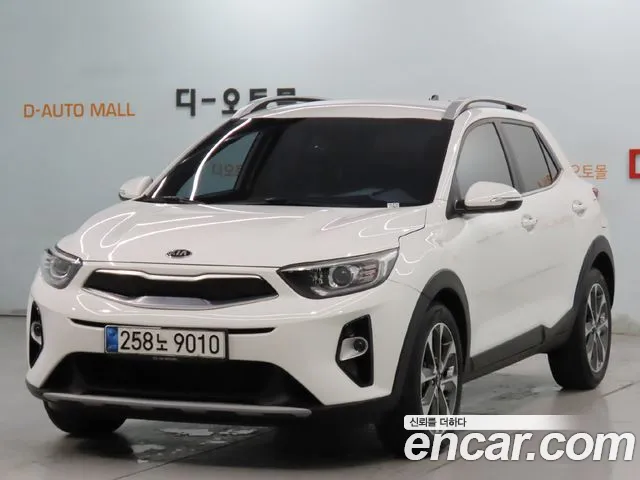 Kia Stonic 2020 — photo 1