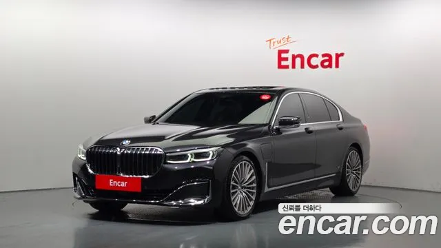 BMW 7-Series 2020 — photo 1