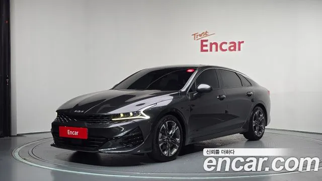 Kia K5 2022 — photo 1