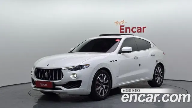 Maserati Levante 2018 — photo 1
