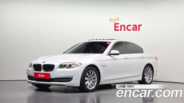BMW 5-Series 2013 — photo 1
