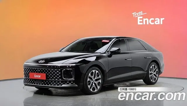 Hyundai Grandeur 2023 — photo 1