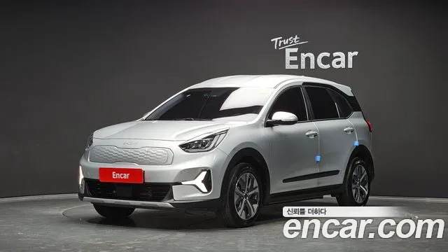 Kia Niro 2023 — photo 1