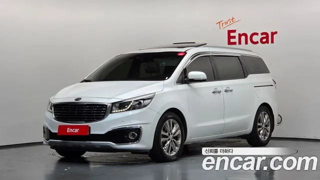 Kia Canival 2018 — photo 1