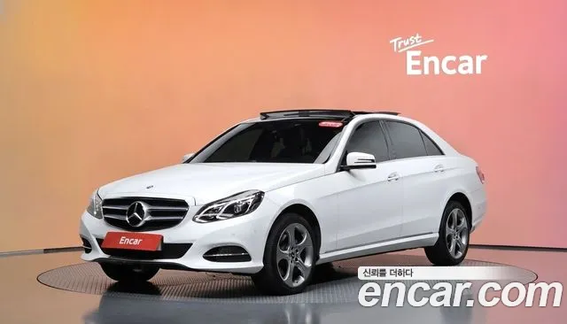 Mercedes-Benz E-Class 2014 — photo 1