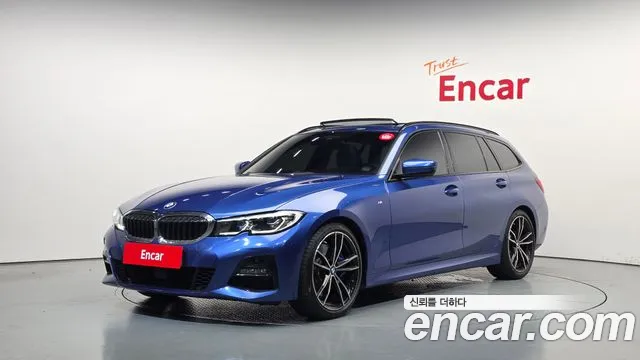 BMW 3-Series 2022 — photo 1