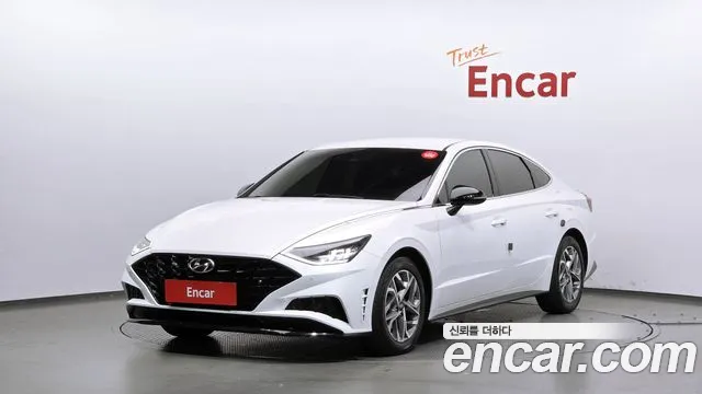 Hyundai Sonata 2022 — photo 1
