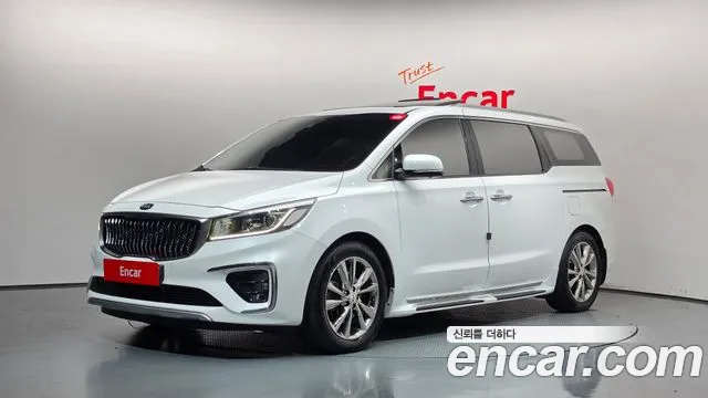 Kia Canival 2019 — photo 1
