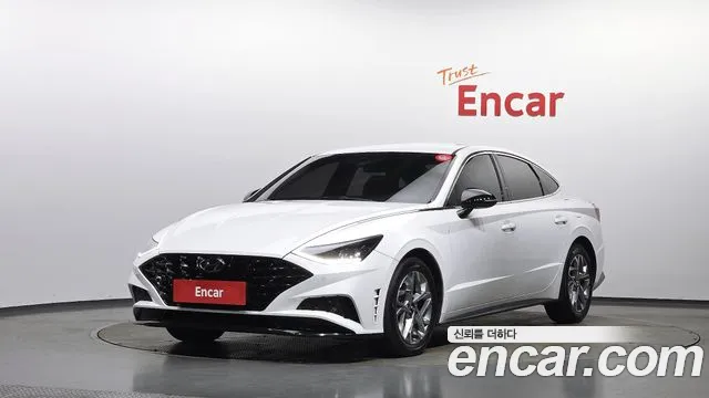 Hyundai Sonata 2023 — photo 1