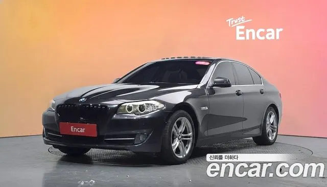 BMW 5-Series 2012 — photo 1
