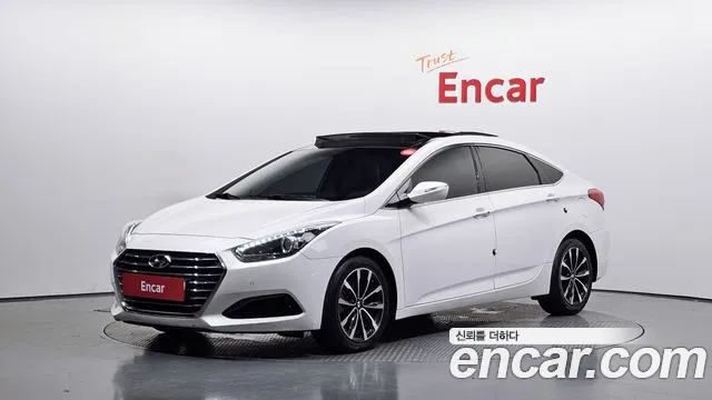 Hyundai i40 2016 — photo 1