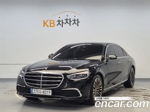 Mercedes-Benz S-Class 2022 — photo 1