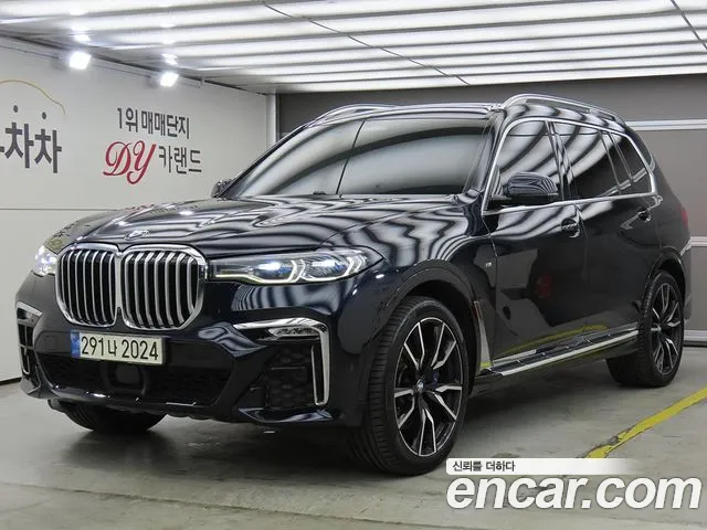 BMW X7 2021 — photo 1