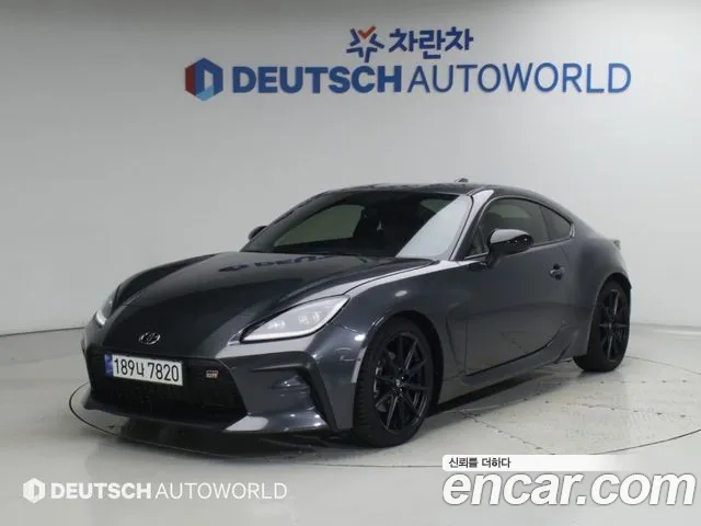 Toyota 86 2024 — photo 1