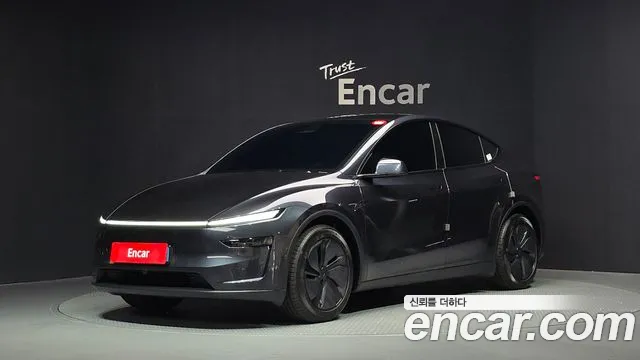 Tesla Model Y 2026 — photo 1
