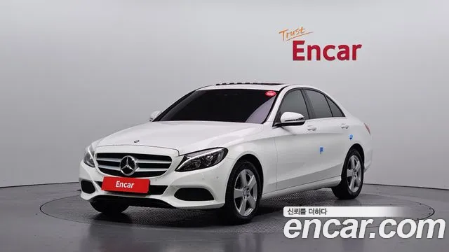 Mercedes-Benz C-Class 2017 — photo 1
