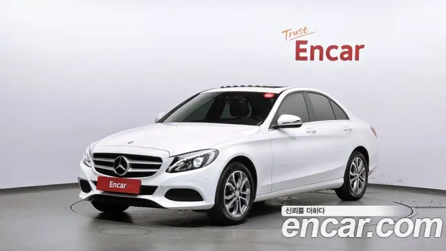Mercedes-Benz C-Class 2017 — photo 1