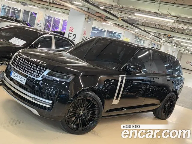 Land Rover Range Rover 2026 — photo 1