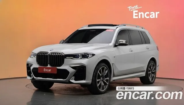BMW X7 2022 — photo 1